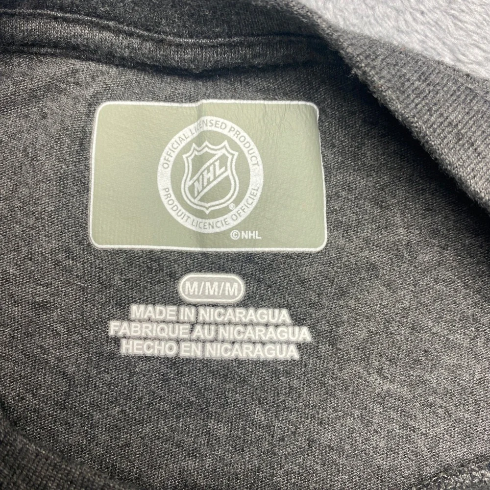NHL Florida Panthers Tshirt Mens Medium 2024 Stanley Cup Champions Charcoal Grey